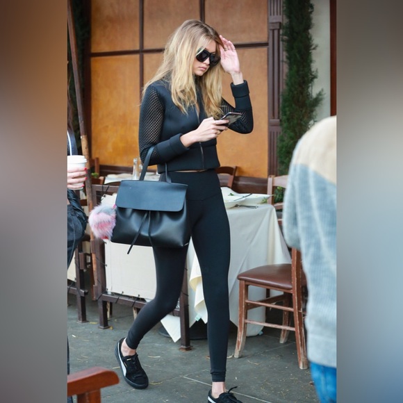 ALO Yoga Shell Jacket - Picture 1 of 7